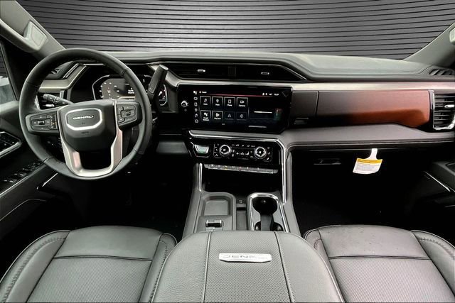 2025 GMC Sierra 2500HD Denali