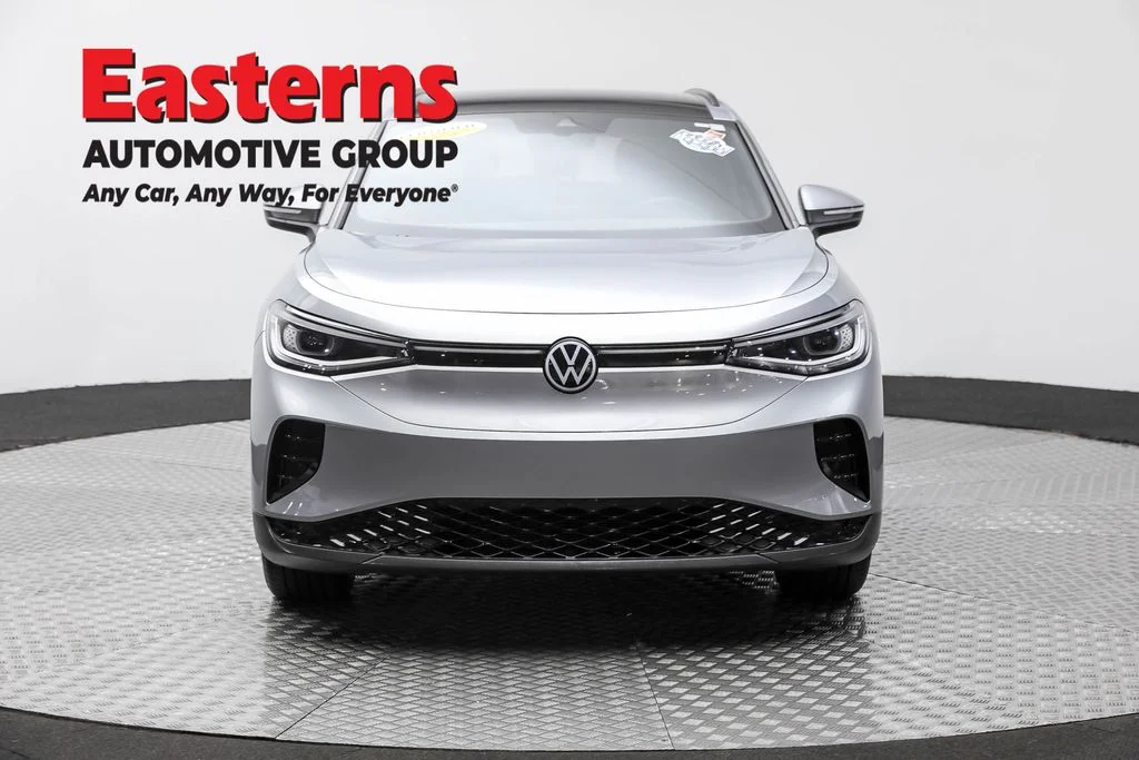 Used 2024 Silver Volkswagen S image 2