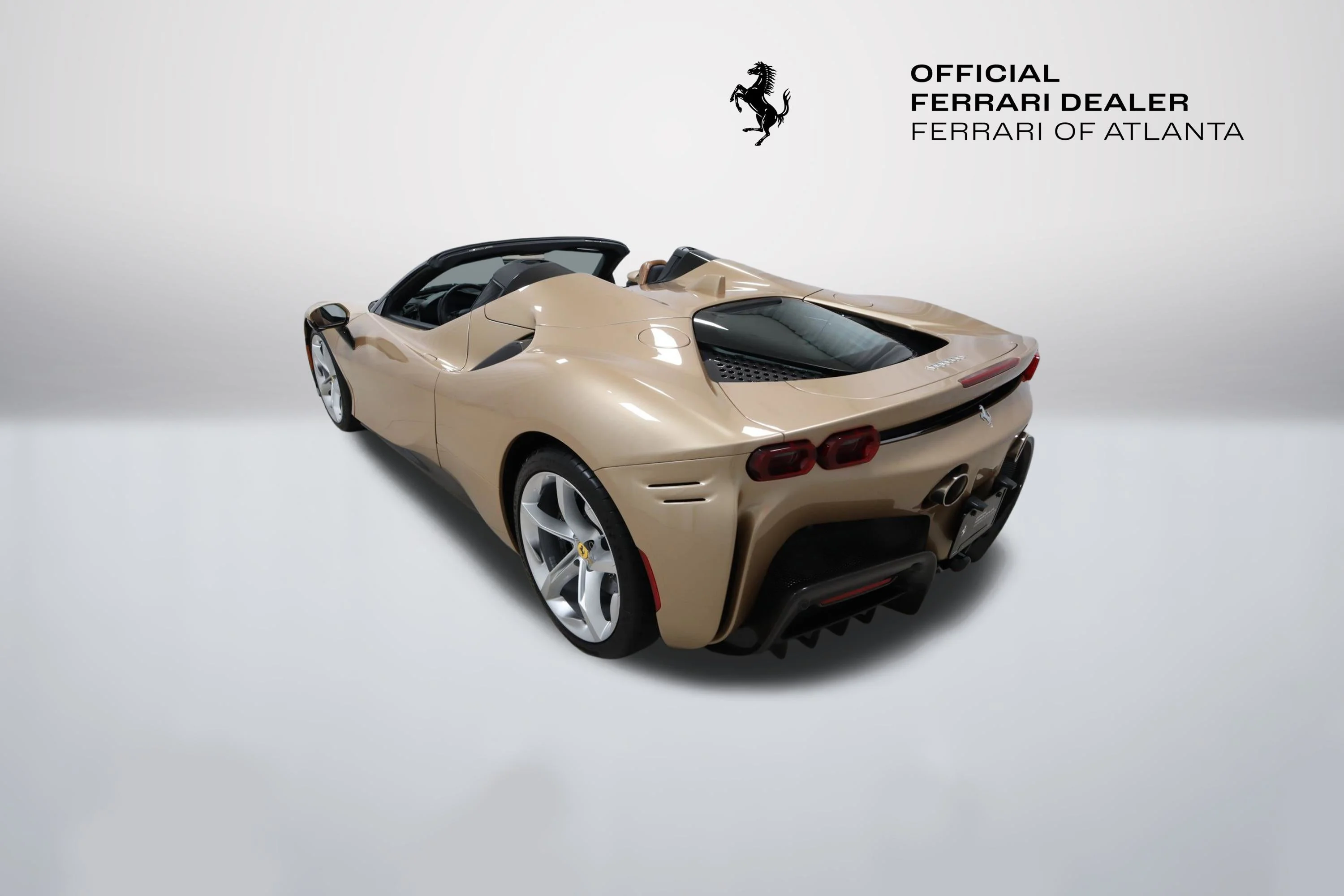 Used 2022 Extra Sample Ferrari  image 3