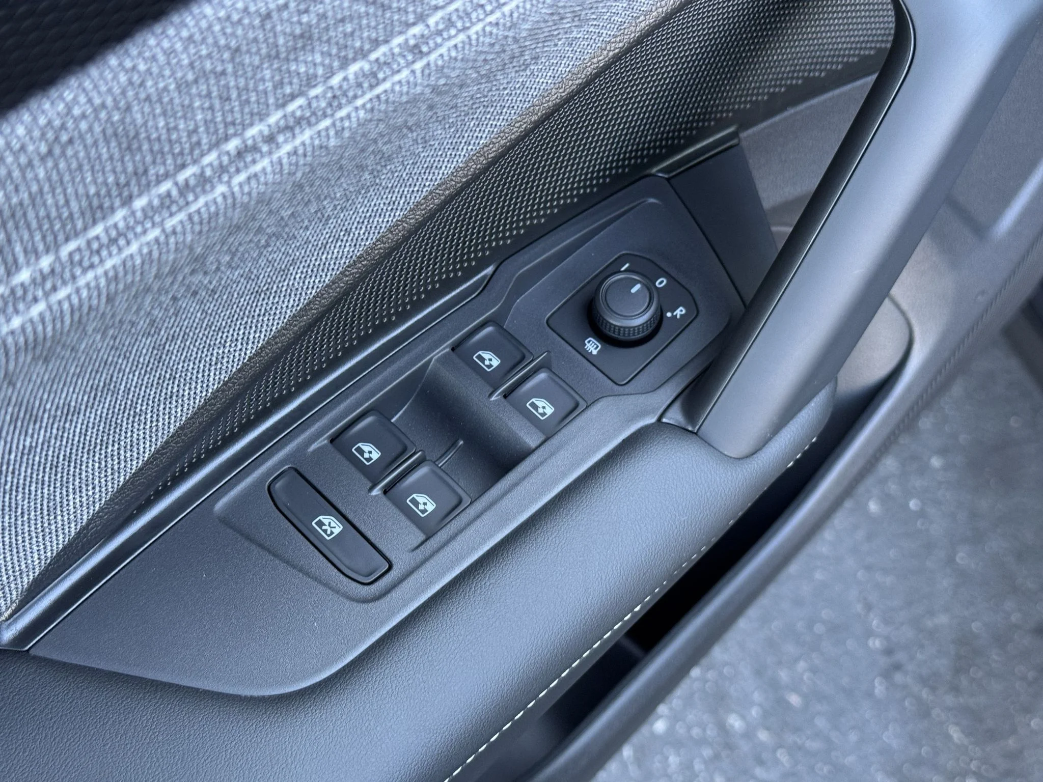 New 2026 Deep Black Pearl Volkswagen S image 12