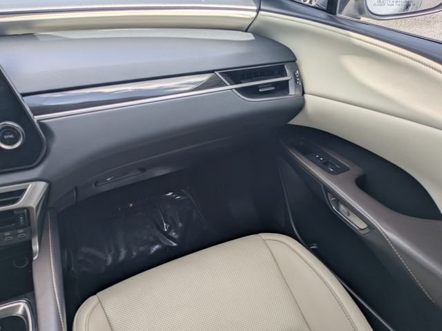 Used 2024 White Lexus 350 image 15