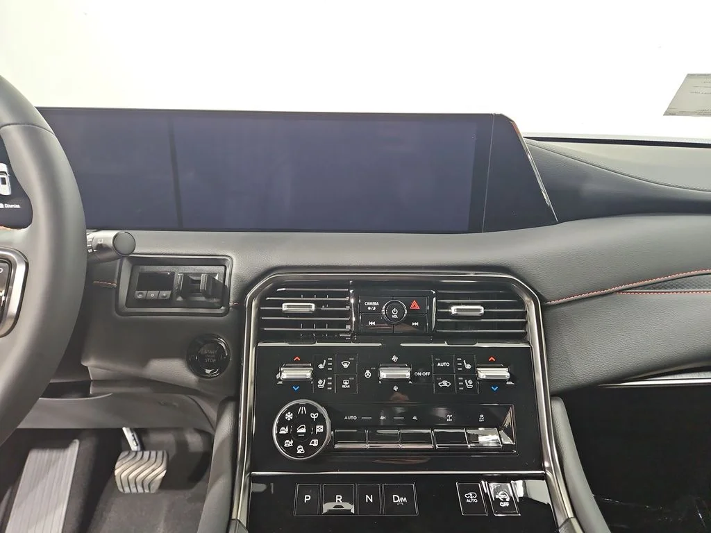 2026 Nissan Armada PRO-4X - Photo 18