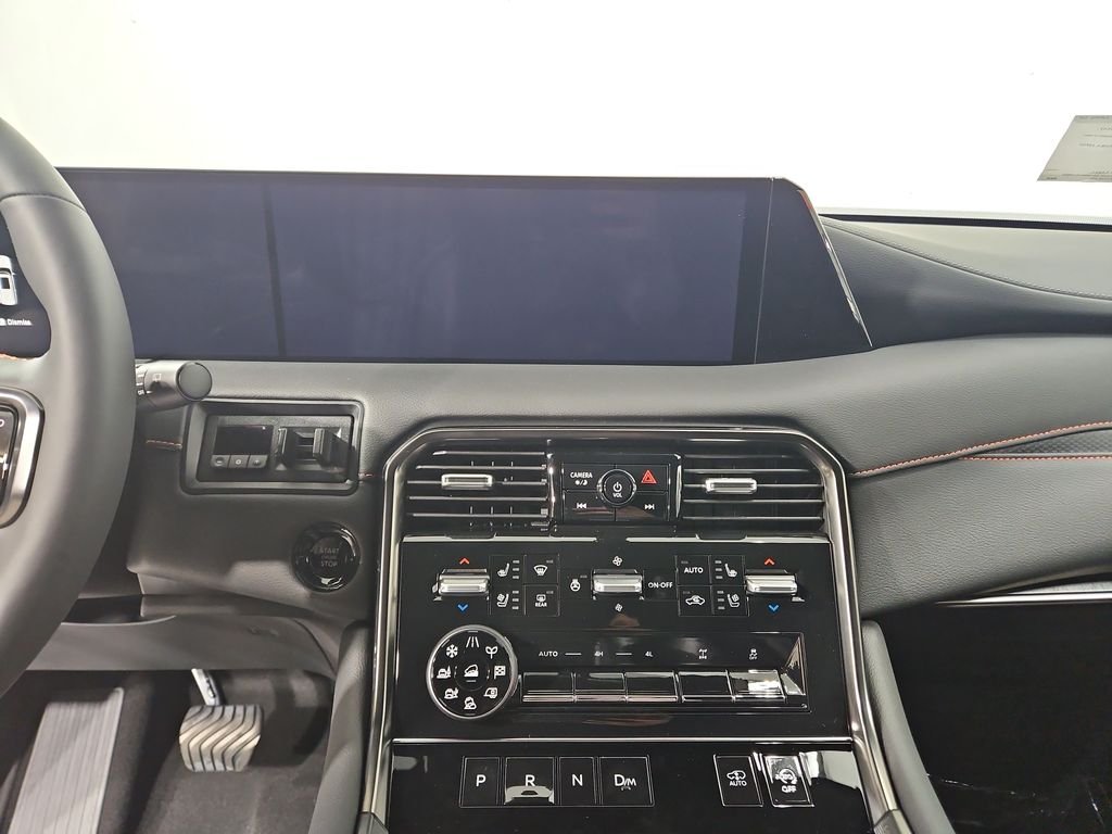 2026 Nissan Armada PRO-4X - Photo 18