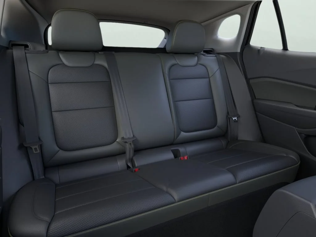 New 2026 Mosaic Black Metallic Chevrolet ACTIV image 11