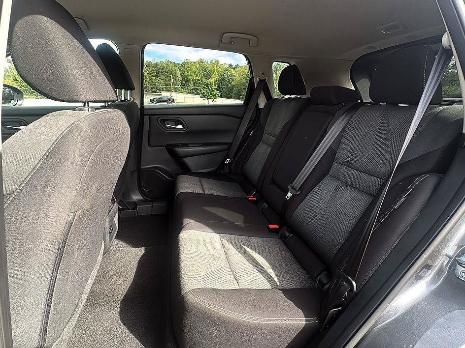 Certified Used 2025 Gun Metallic Nissan SV image 38