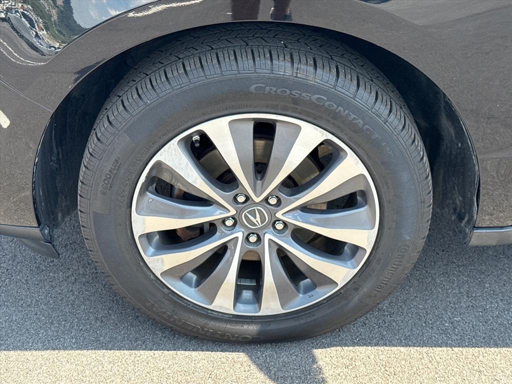 Used 2016 Crystal Black Pearl Acura w/Tech image 27