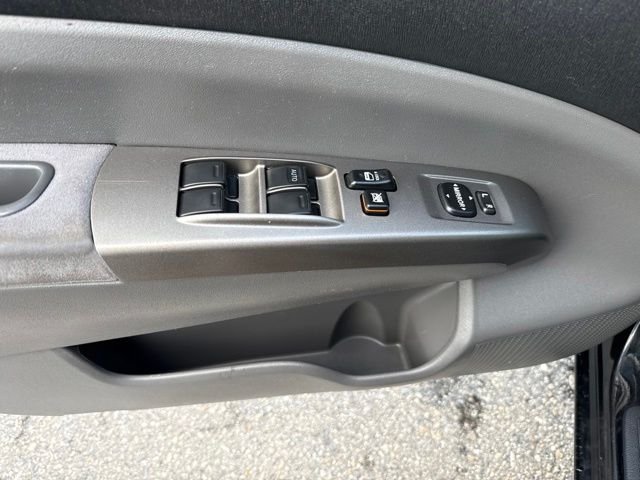 Used 2007  Toyota Base image 20