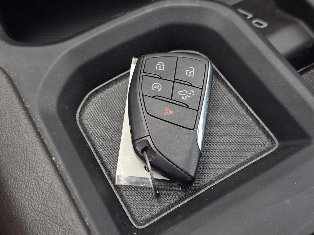 Used 2024 White Frost Tri-Coat GMC Denali image 52