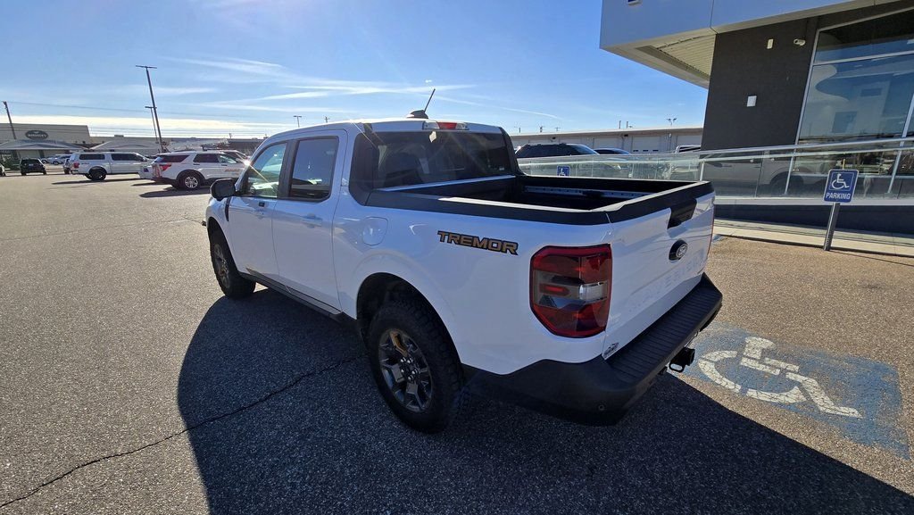 New 2025 White Ford Tremor image 7