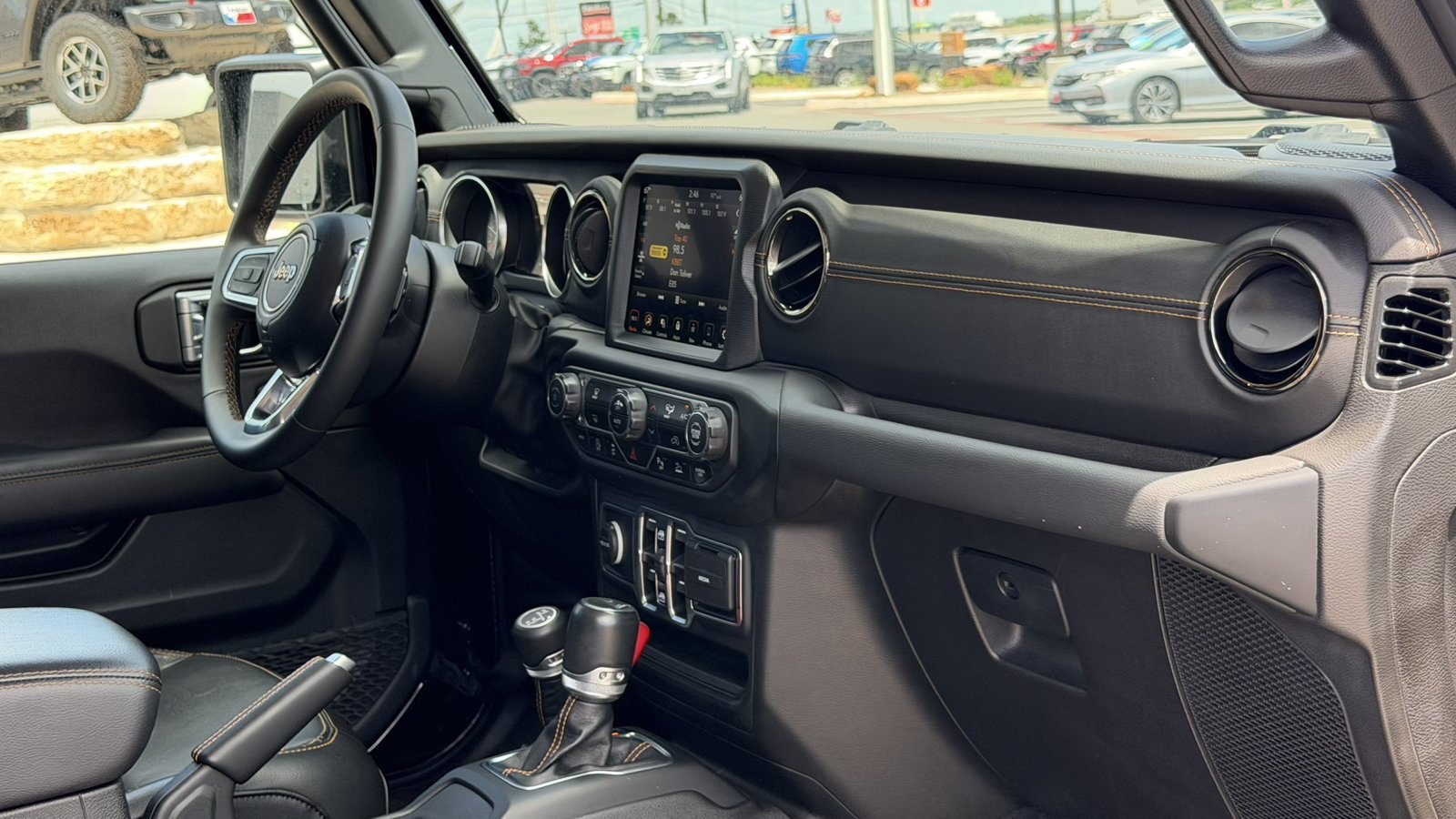 Used 2023 Black Clearcoat Jeep High Altitude image 20