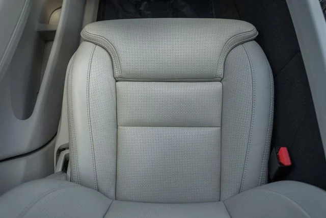 Certified Used 2023 Denim Blue Volvo Ultimate image 30