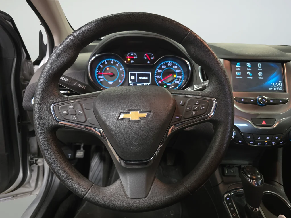 Used 2017 Silver Chevrolet LT image 29