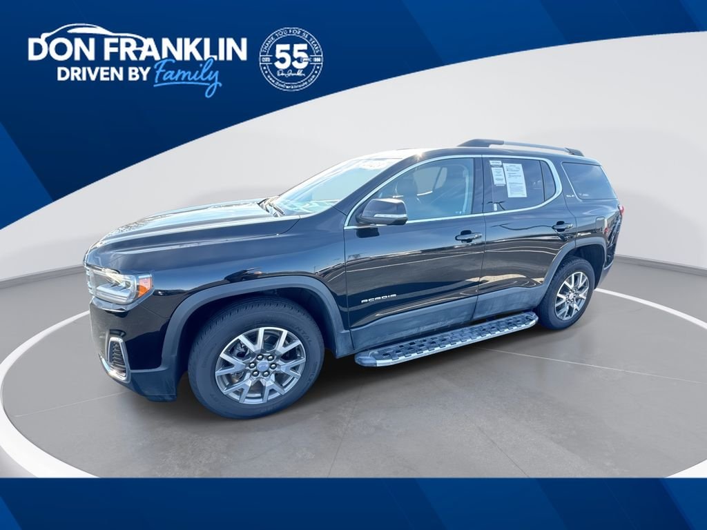 Used 2023 Black GMC SLE image 1
