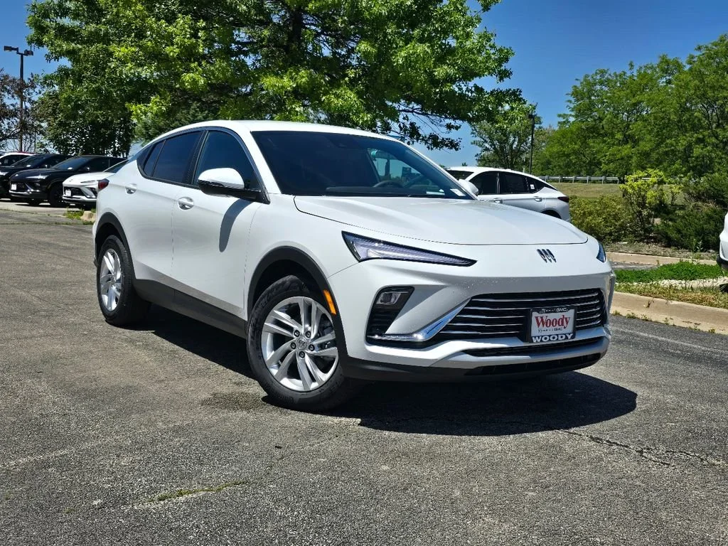 New 2026 Summit White Buick Preferred image 2