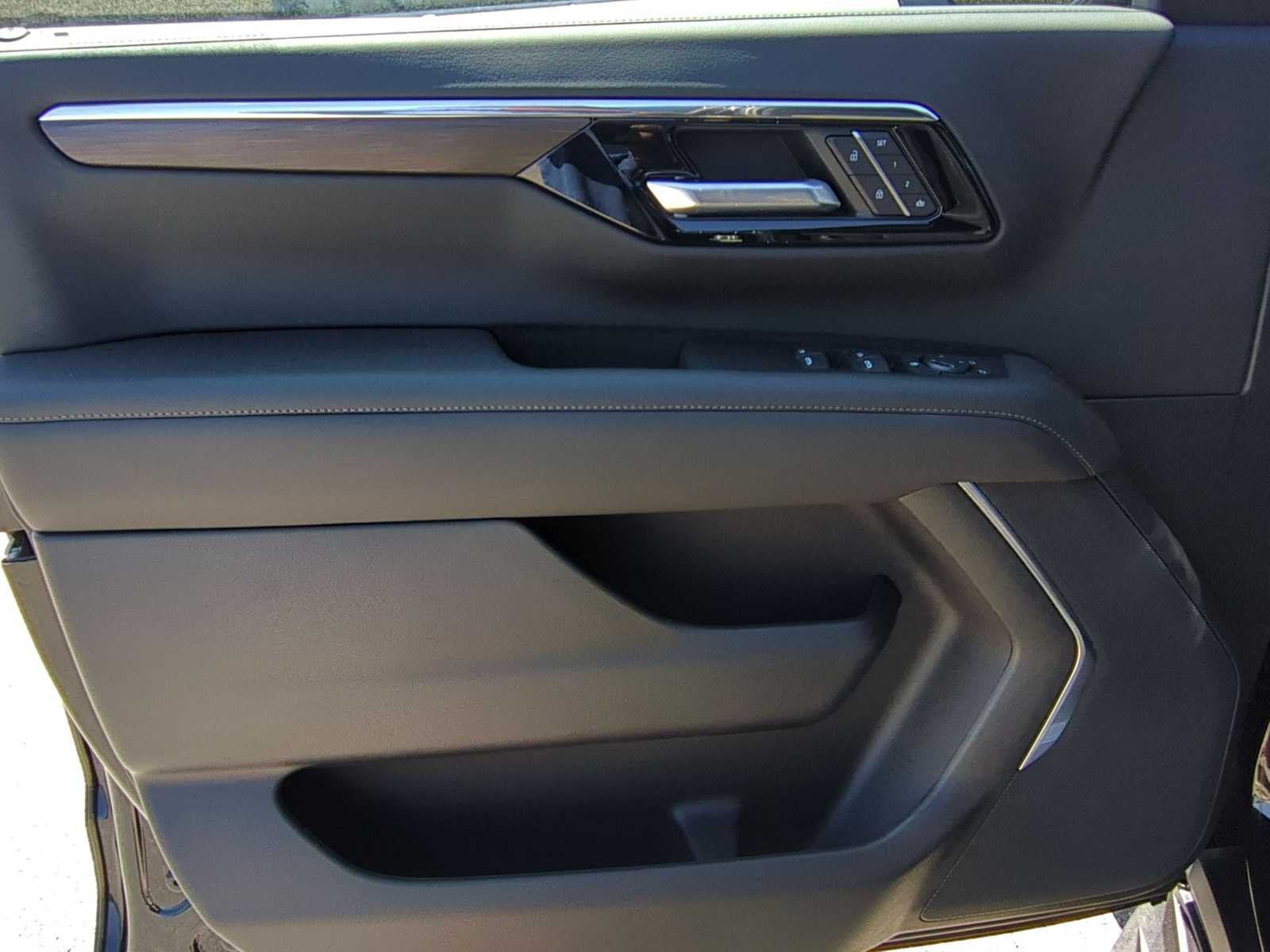 New 2026 Black Chevrolet LT image 10