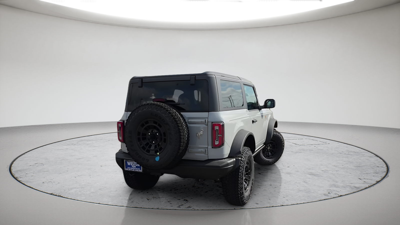 New 2026 Avalanche Gray Ford Badlands® image 7