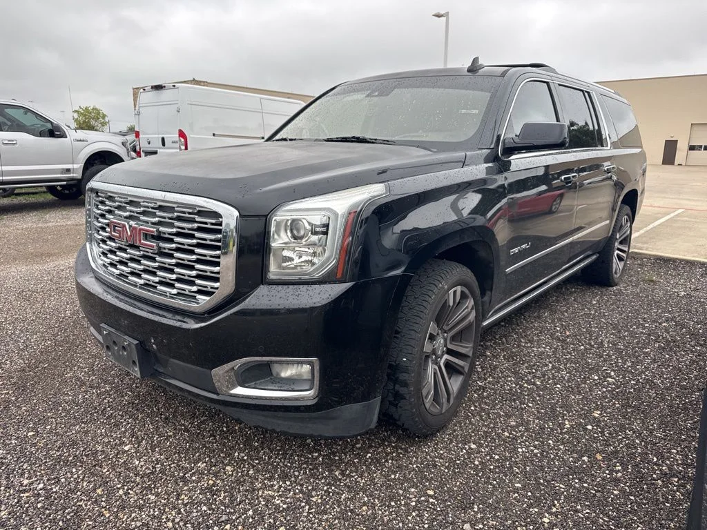 2018 GMC Yukon Denali AWD's photo