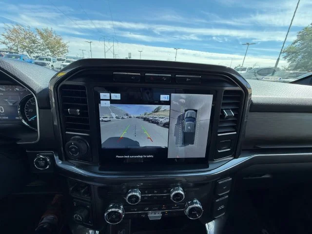 Used 2022 Gray Ford XLT image 17