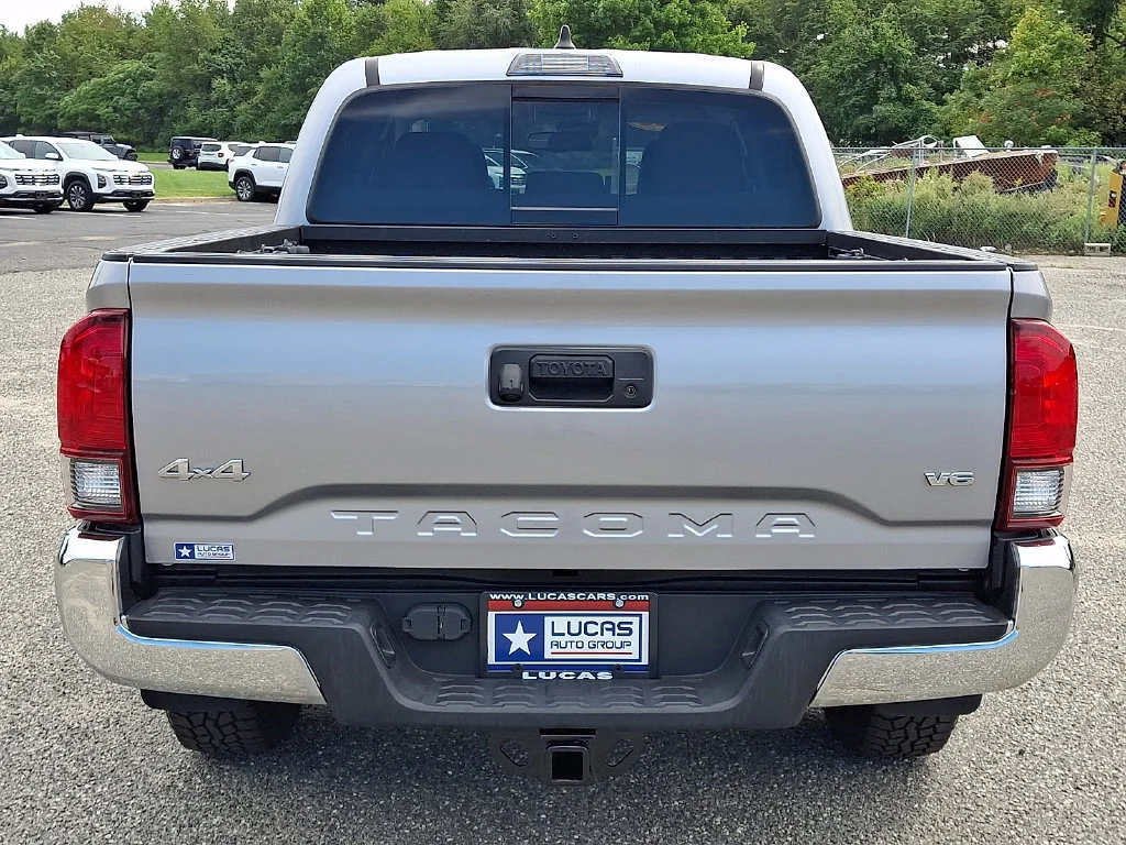 Used 2020 Silver Sky Metallic Toyota SR5 image 10
