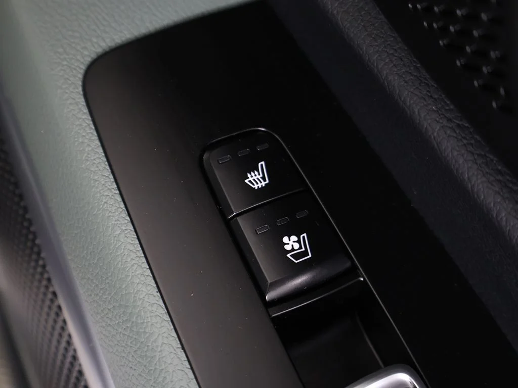 Used 2024 White Kia SX-Prestige X-Line image 64