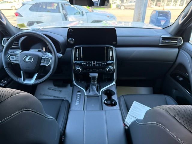 2026 Lexus LX 600 Luxury - Photo 9