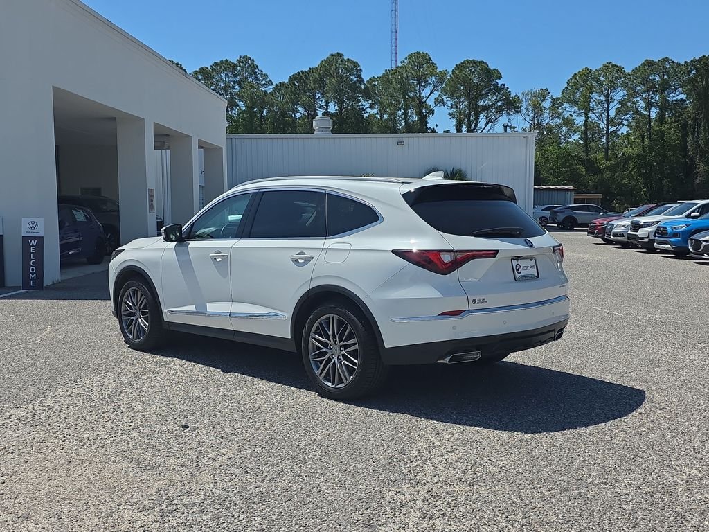 Used 2023  Acura Advance image 5
