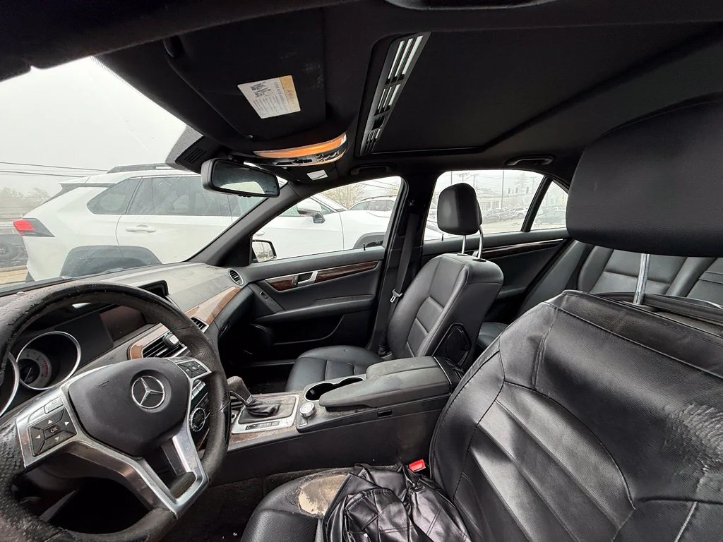 Used 2013 Blue Mercedes-Benz C 300 image 12