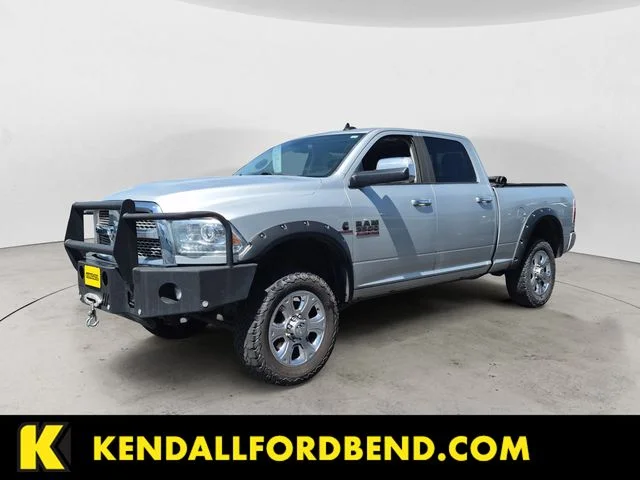 2016 RAM 3500 Laramie 4X4 Crew Cab SWB's photo