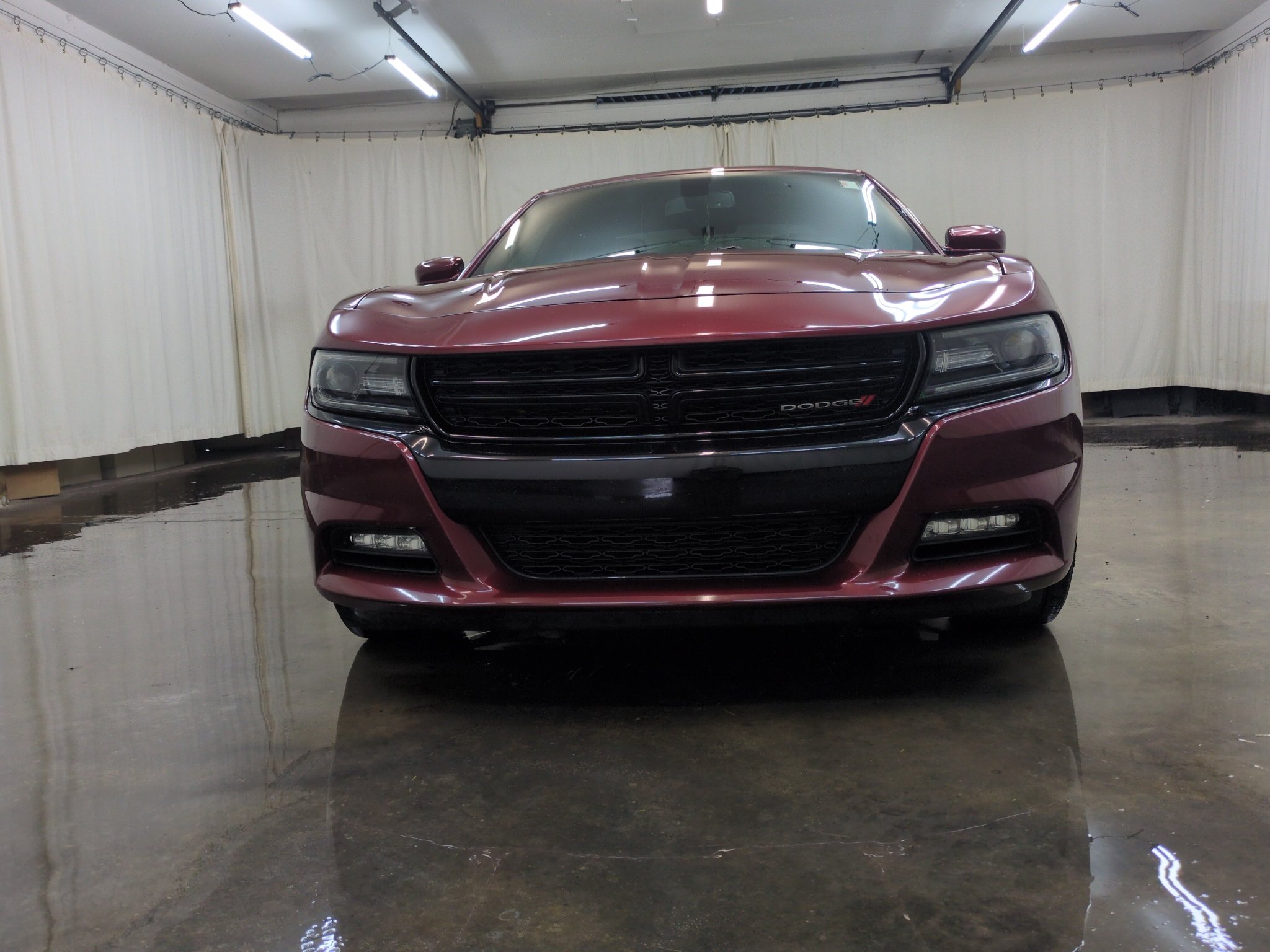 Used 2017 Octane Red Pearlcoat Dodge SXT image 10