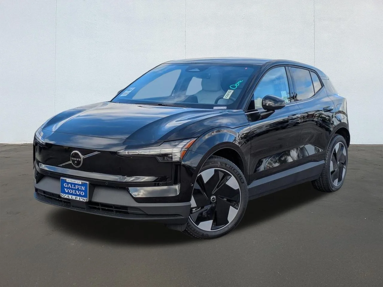 2026 Volvo EX30 Twin Motor Performance Ultra's photo