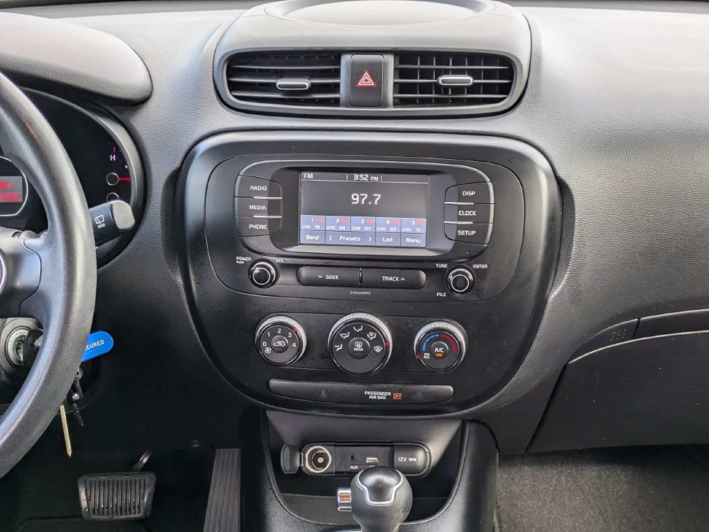 Certified Used 2019 Alien II Kia Base image 19