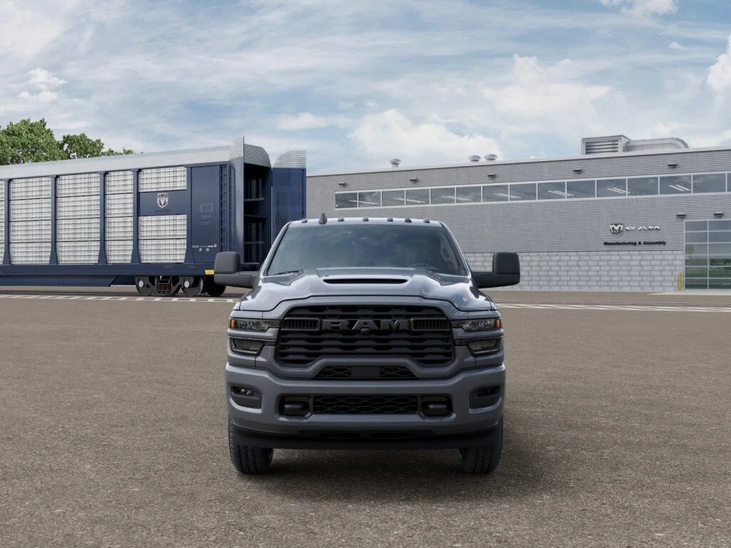 New 2026 Ceramic Gray Clear-Coat Exterior Paint RAM  image 6