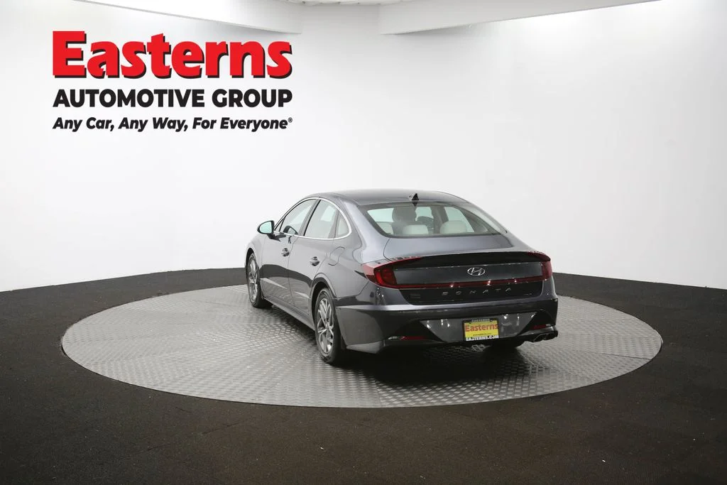 Used 2023 Gray Hyundai SEL image 63
