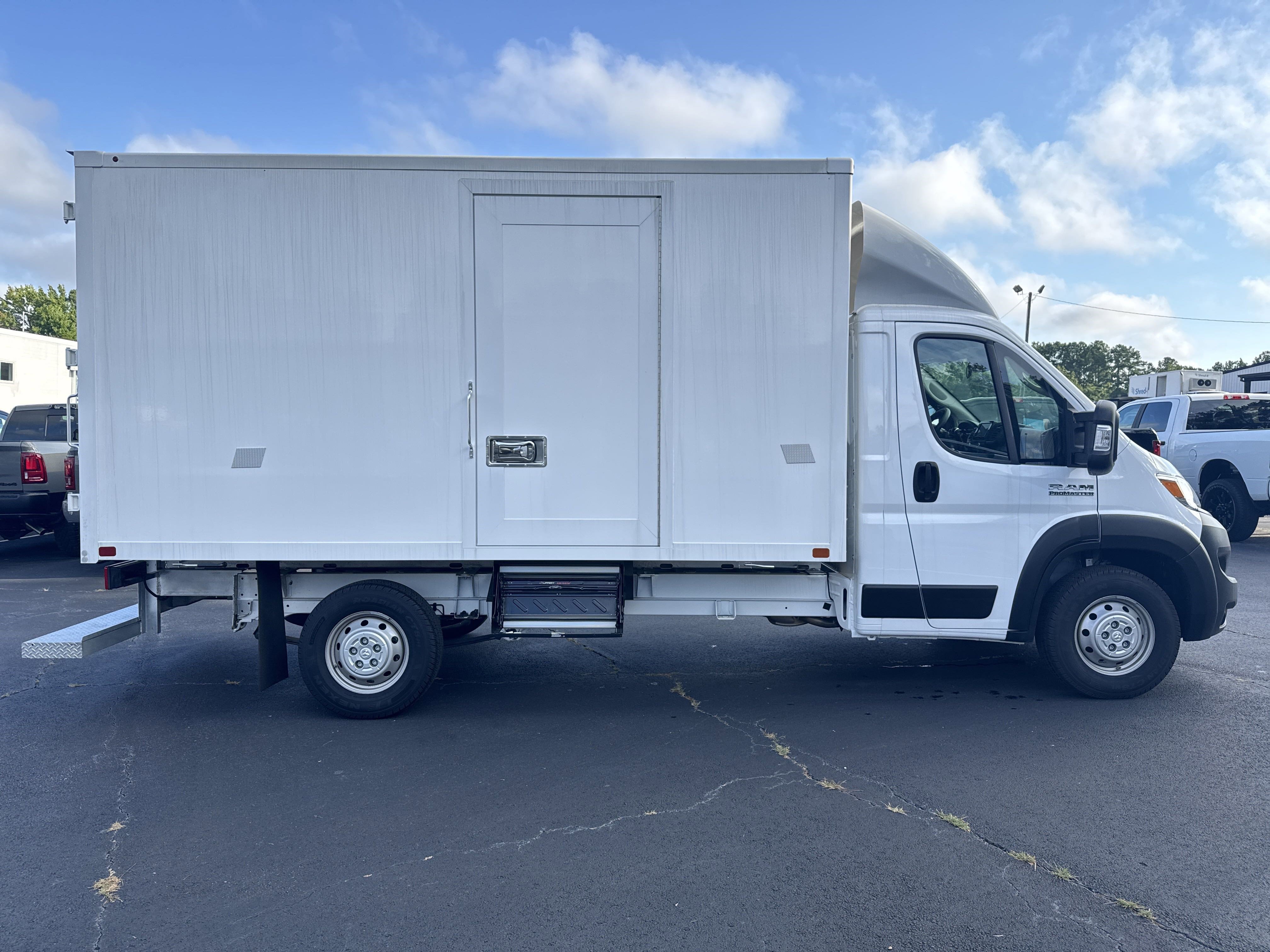 New 2023 Bright White Clearcoat Ram 3500 image 9