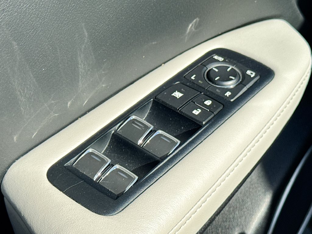 Used 2017 Gray Lexus 350 image 18