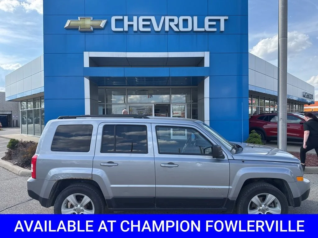 Used 2014 Jeep Patriot Latitude with VIN 1C4NJRFB0ED885381 for sale in Fowlerville, MI