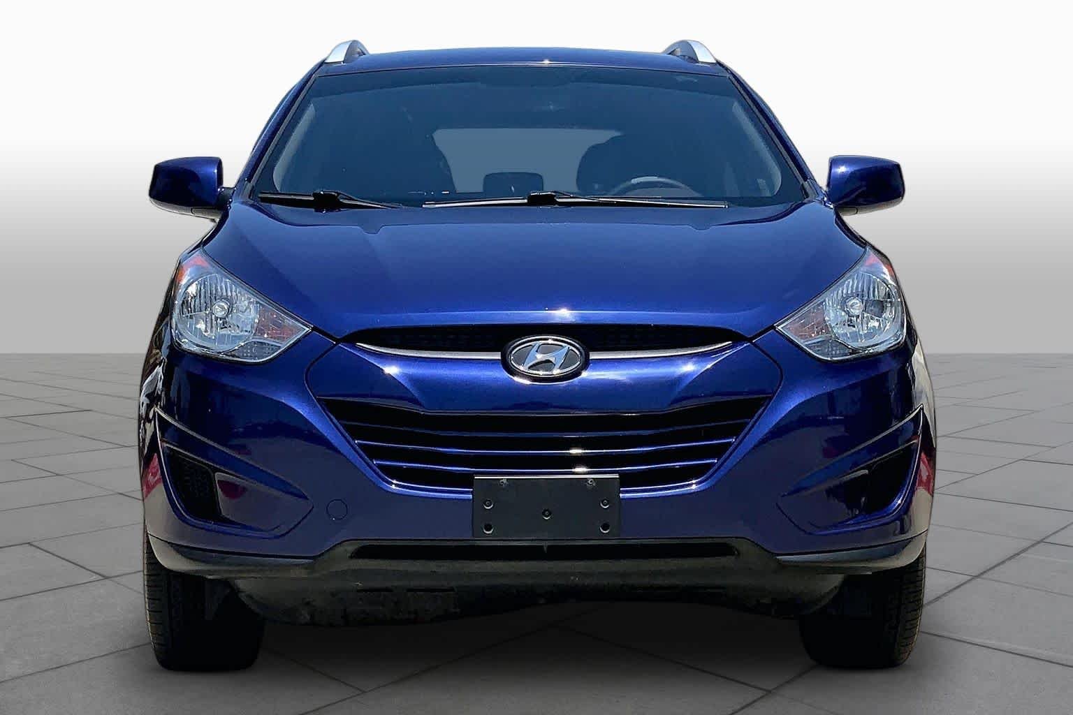 Used 2011 Iris Blue Hyundai GLS image 3