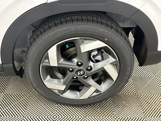 New 2026 Hyundai VENUE SEL