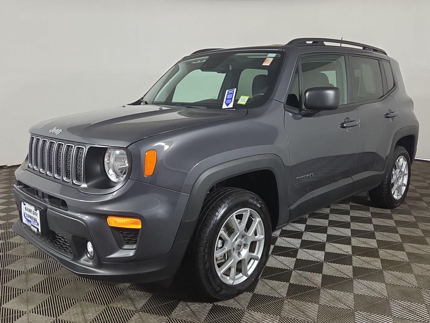 Used 2023 Graphite Gray Jeep Latitude image 2