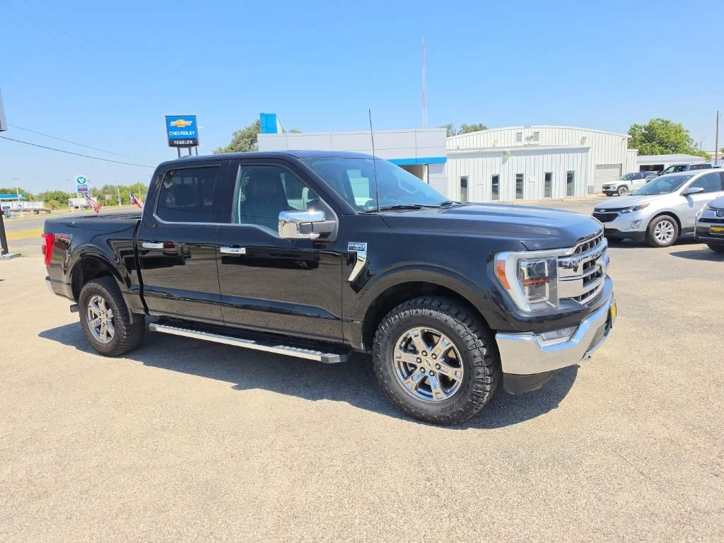 Used 2021 Black Ford XL image 4