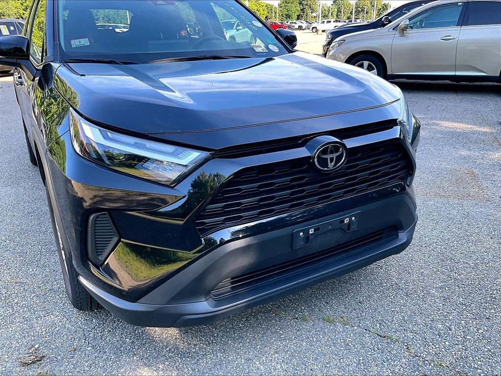 Used 2025 Black Toyota XLE image 8