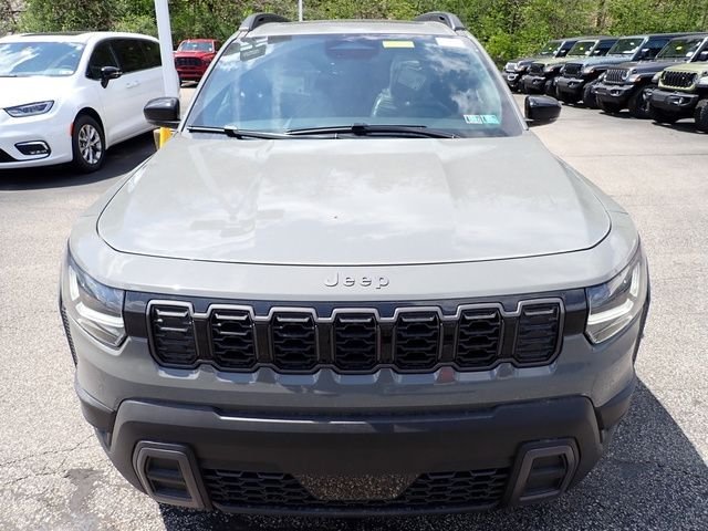 New 2026 Sting-Gray Clear-Coat Exterior Paint Jeep Limited image 10