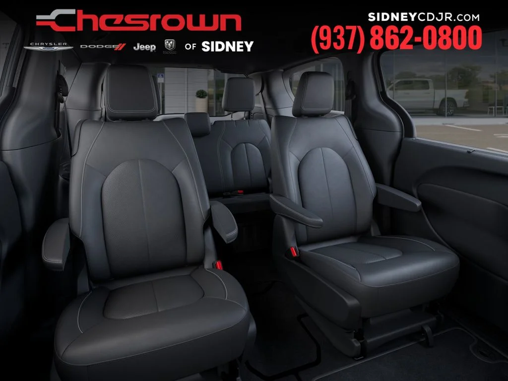 New 2026 Silver Mist Clear-Coat Exterior Paint Chrysler Select image 15