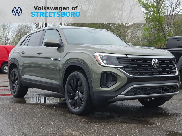 2026 Volkswagen Atlas Cross Sport 2.0T SE w/Technology