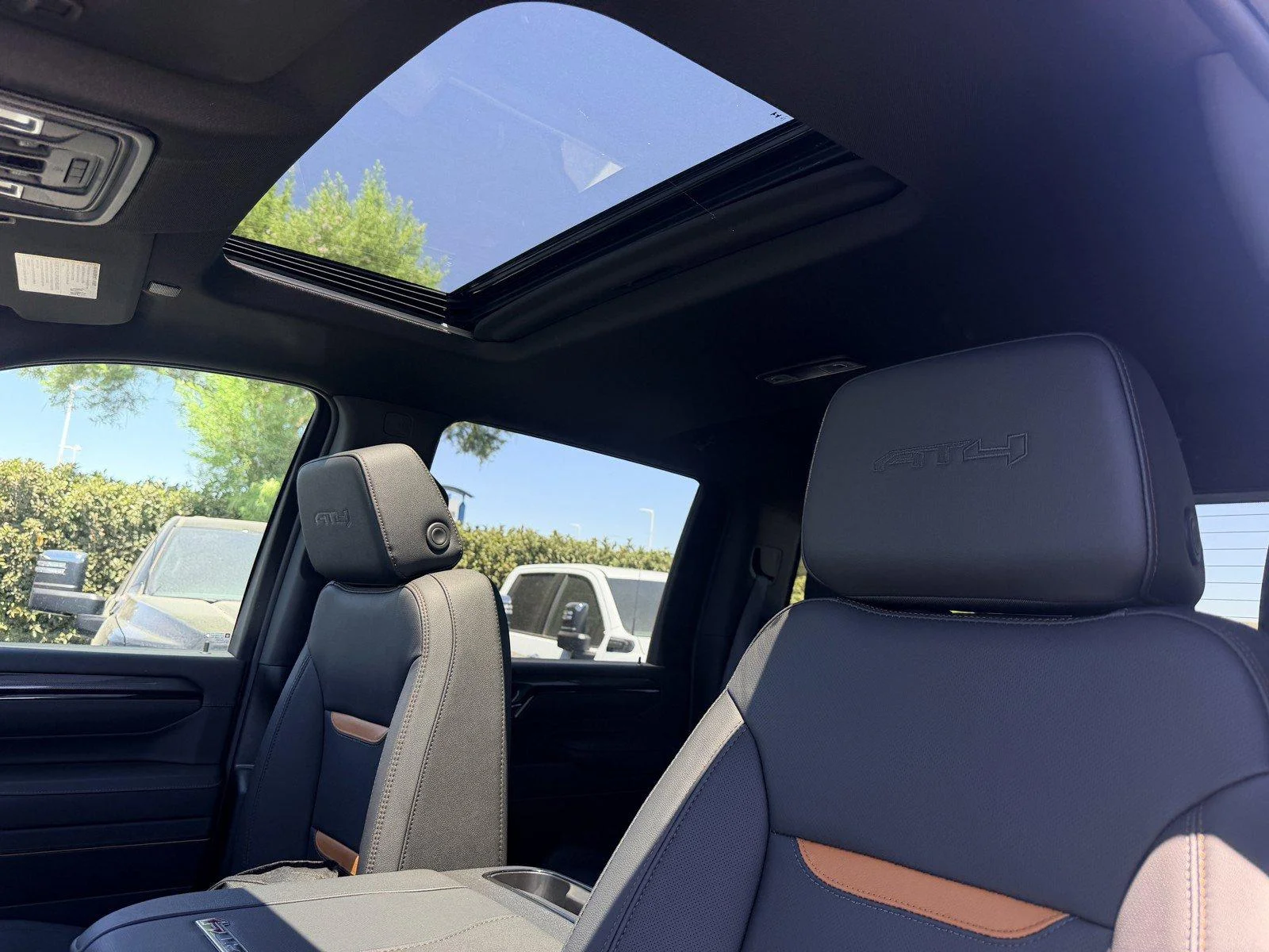 New 2026 Onyx Black GMC AT4 image 17