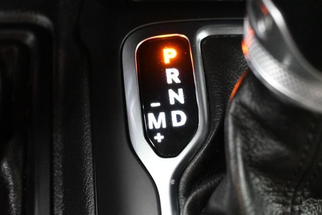 Used 2022 Black Jeep Sport image 26