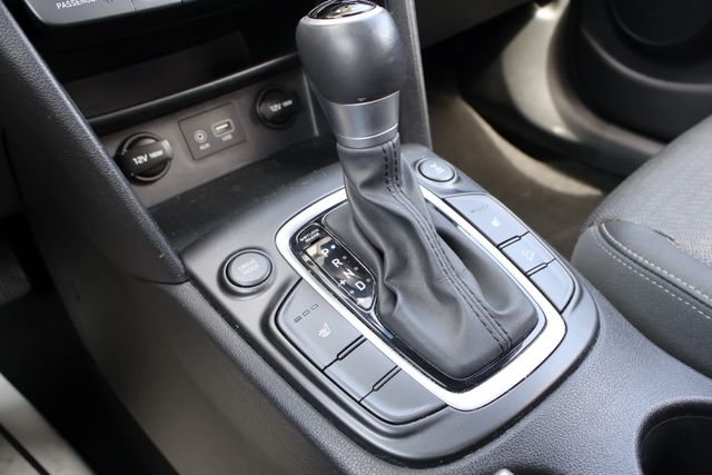 Used 2018 Gray Hyundai Limited image 22