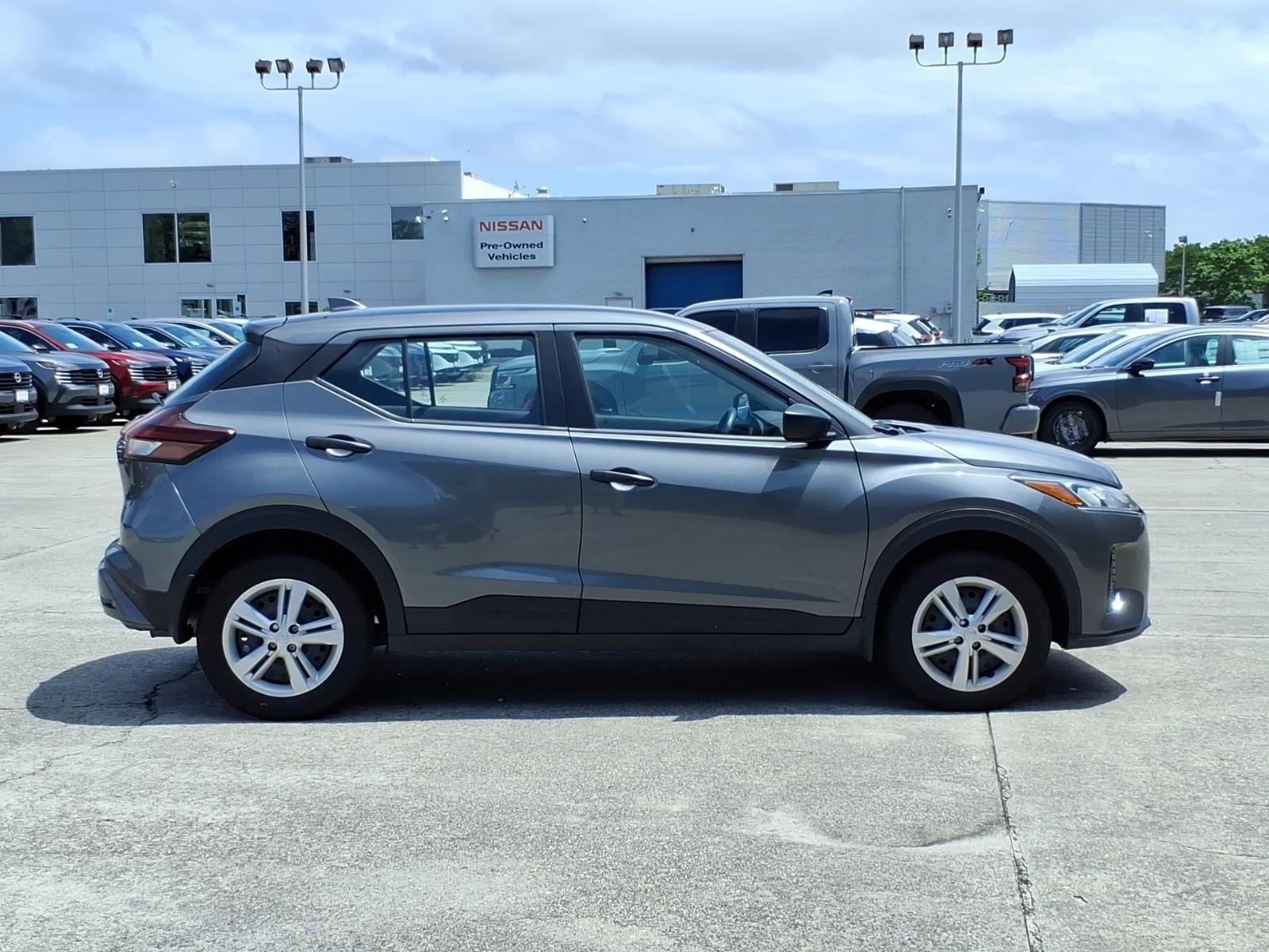 Used 2025 Gun Metallic Nissan S image 6