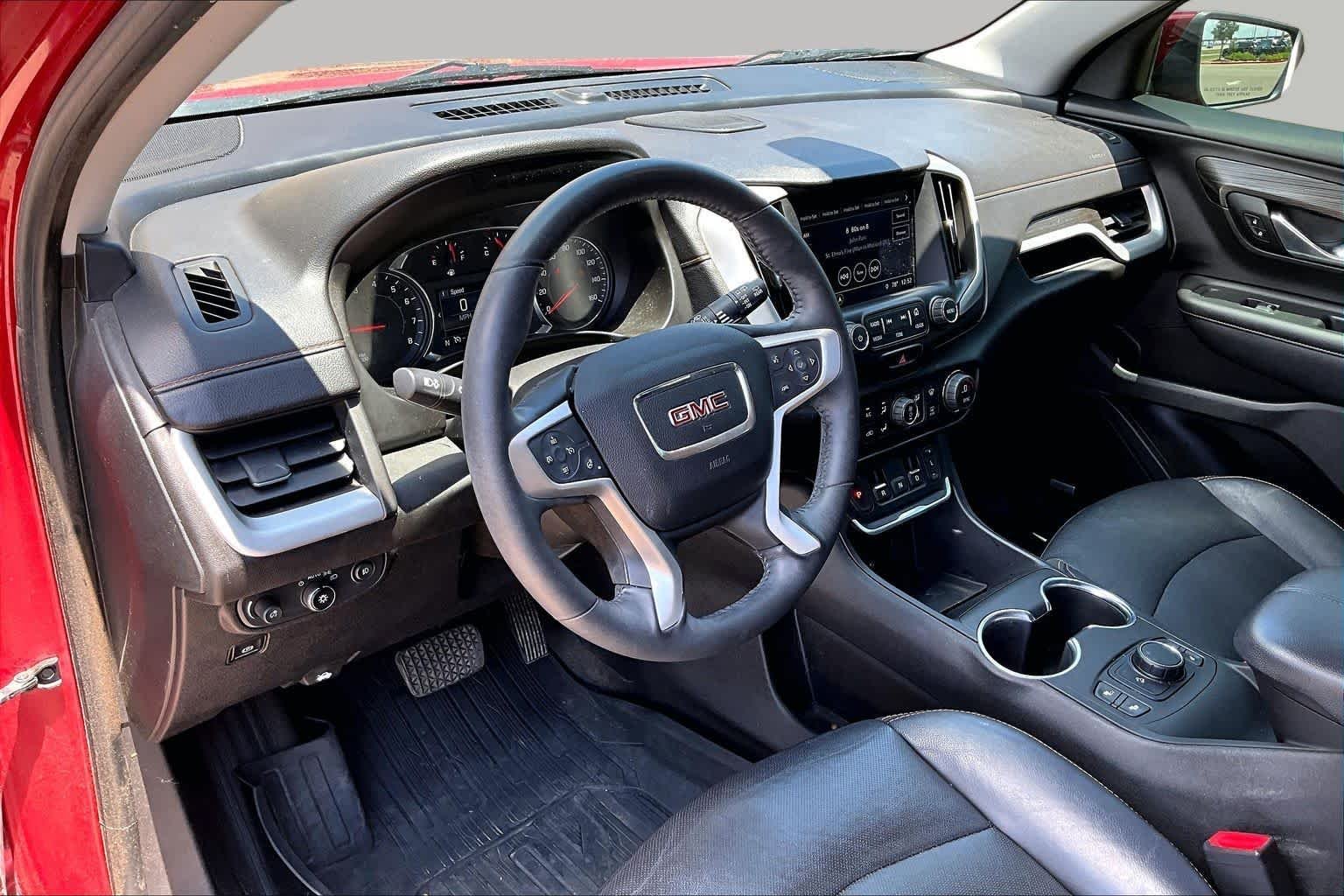 Used 2018 Red Quartz Tintcoat GMC SLT image 17
