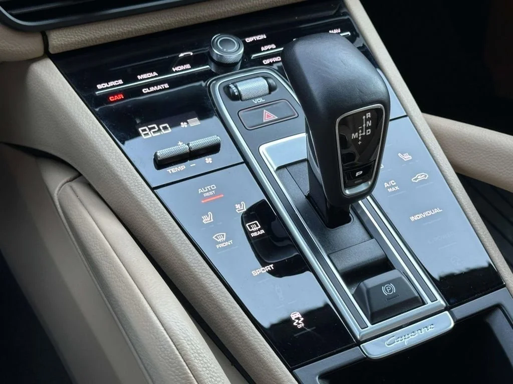 Certified Used 2019 Blue Porsche  image 28